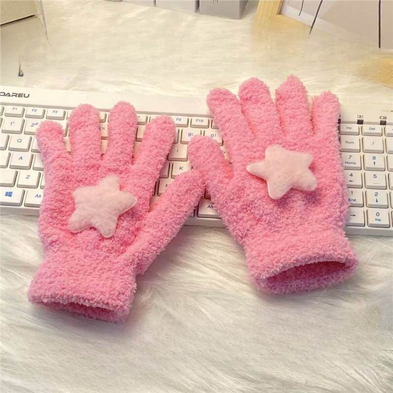 Ins Korean Milk Powder Star Gloves Coral Fleece Warm Student Winter Outdoor Cycling Bestie Same Style