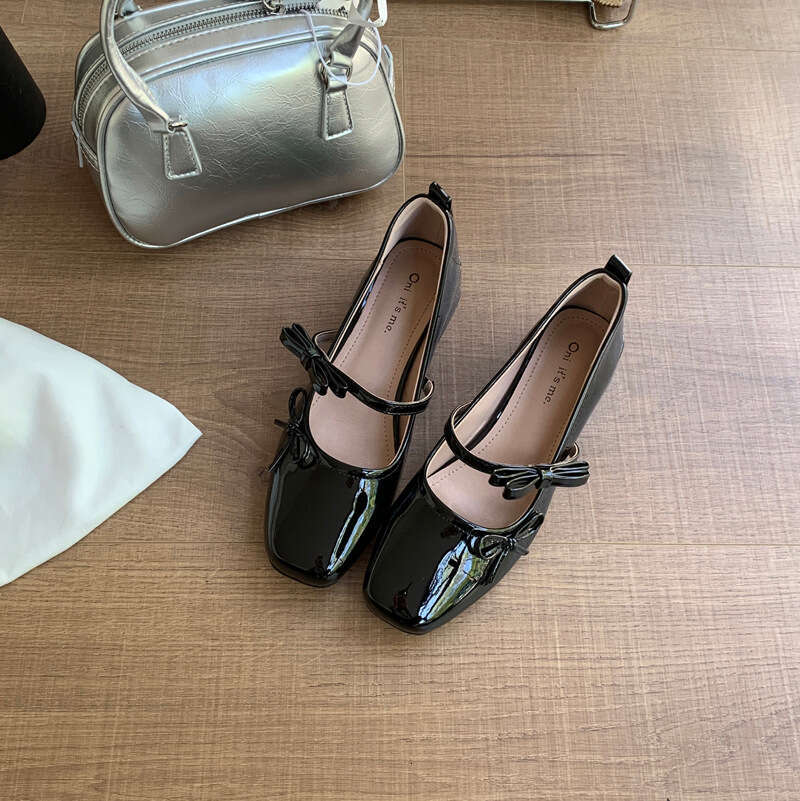 French Bowknot Single for Women 2025 New Summer Soft Sole Shallow Mary Jane Square Designer Shoe Toe Patent Leather Ballet Shoes