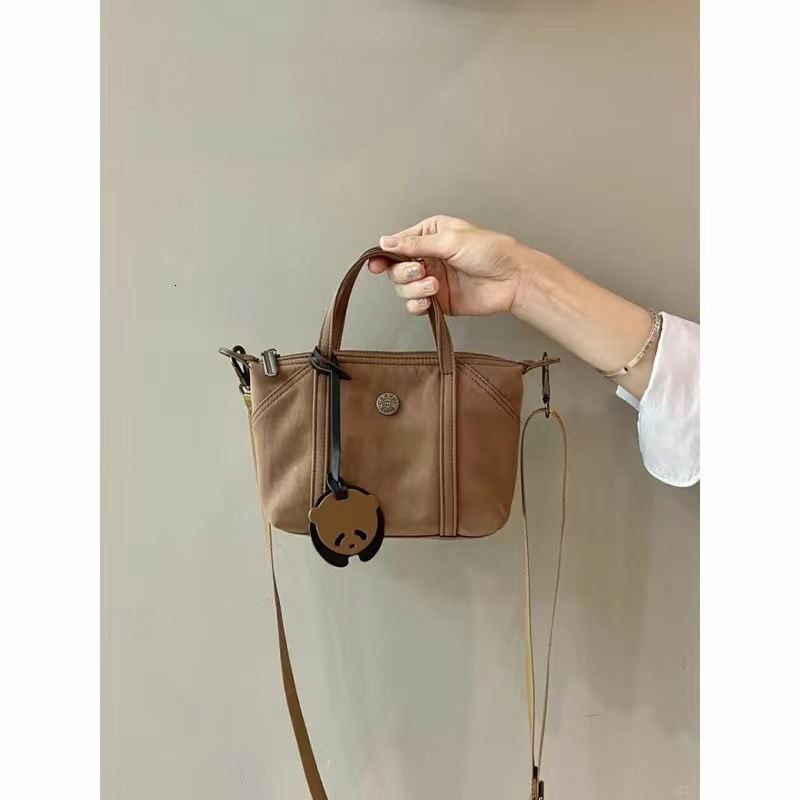 Luxury Brand Designer Bag HB 2025 New Dumpling Bag For Women, Single Shoulder Handheld Crossbody Bag, Fashionable Waterproof Phone Bag, Versatile