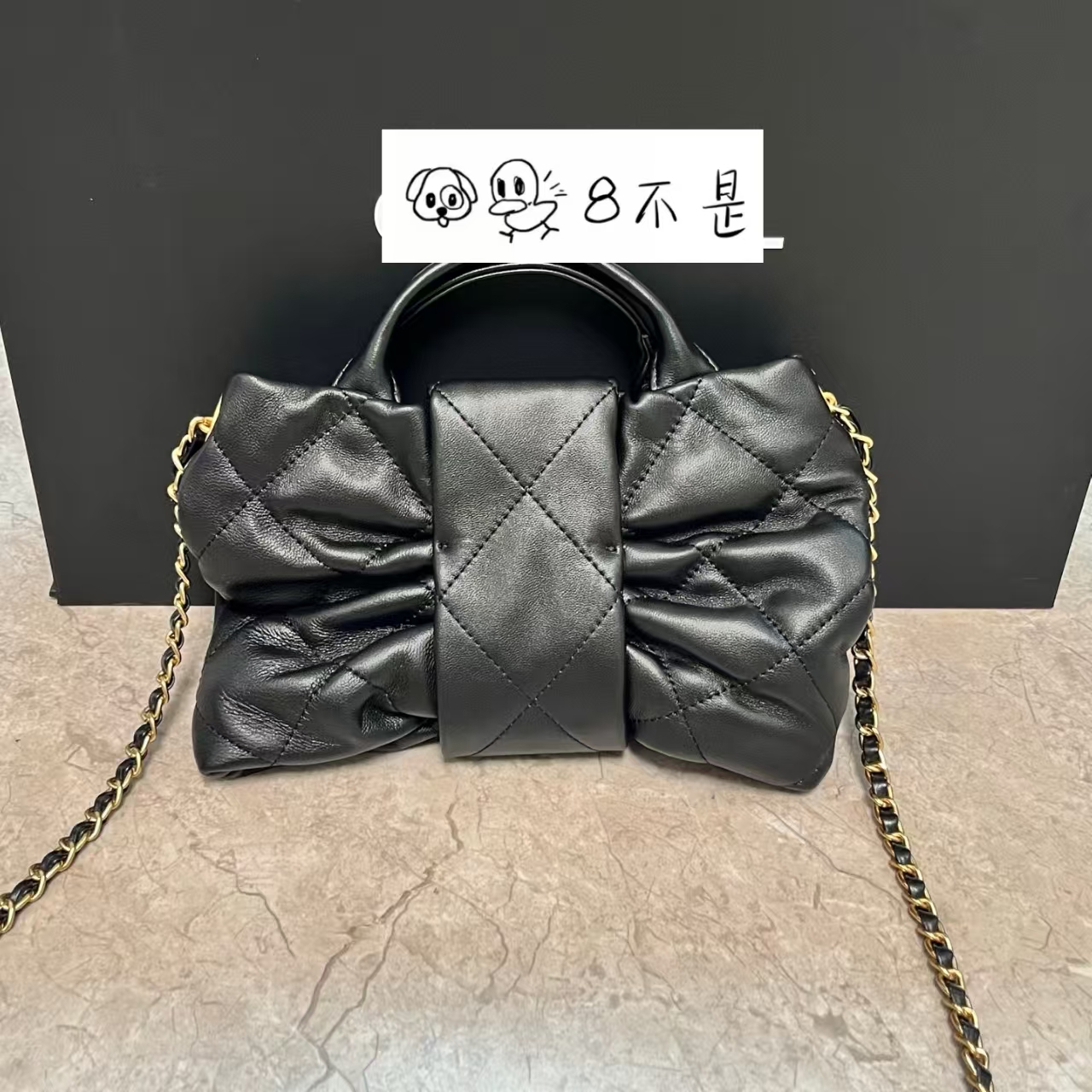 Designer bow bag, made of high-quality sheepskin material, new model for 2025