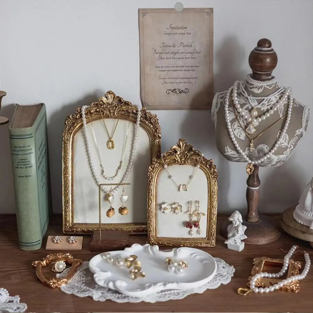 Flower pattern Po Frame Necklace Stand Vertical Antislip Pendant Chain Display Rack Multifunctional Space Saving 251016