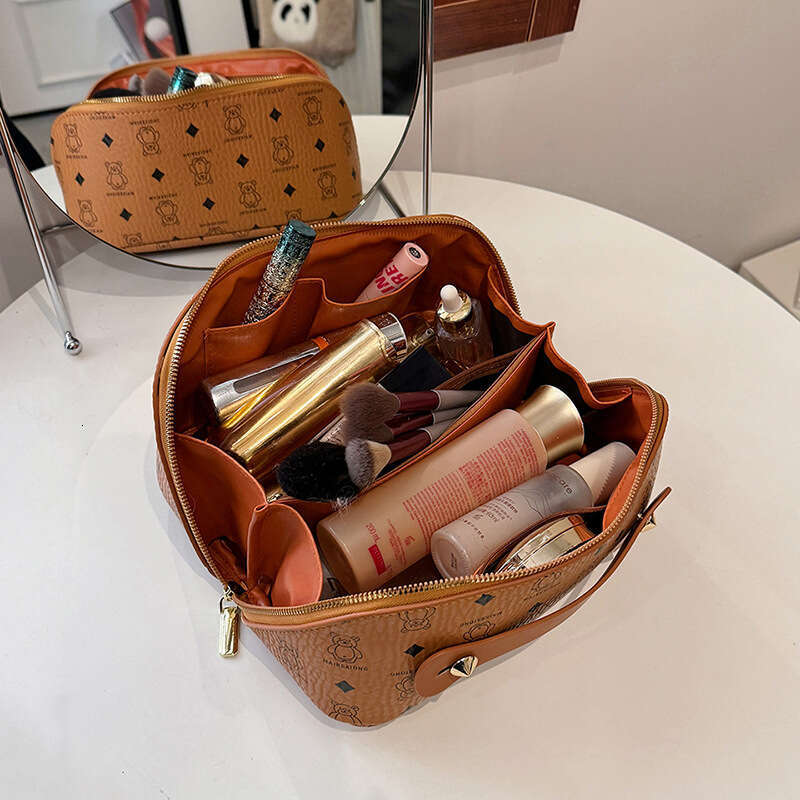 Designer Bag Luxury Bag PU Pillow New Makeup For Women Shoulder Bag Portable Cosmetic Storage Travel Large Capacity Toiletry