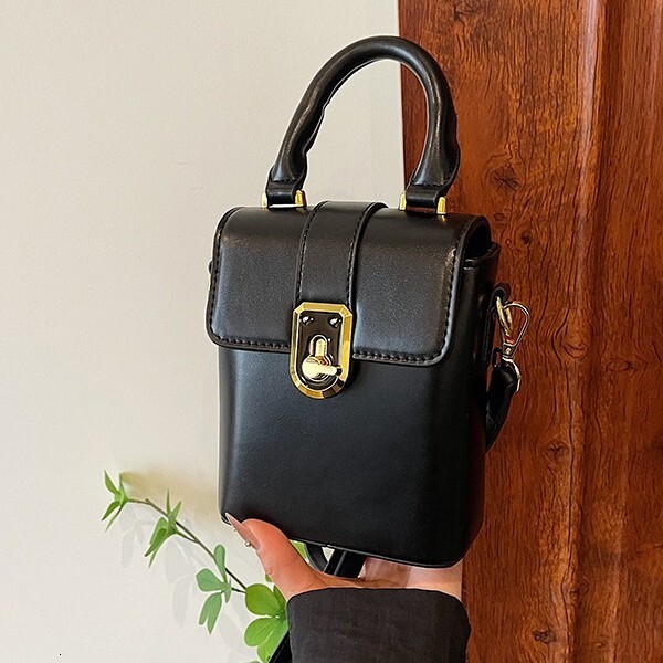 Luxury Brand Designer Bag High-End Simple Handbag Small Square Bag 2024 New Commuter Shoulder Women's Bag Phone Crossbody Bag