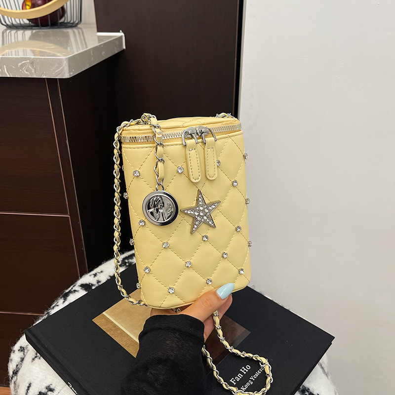 Luxury Brand Designer Bag Quilted Embroidered Small Bag For Women 2025 New Summer Trend Versatile Chain Crossbody Bag Exquisite Mini Phone Bag