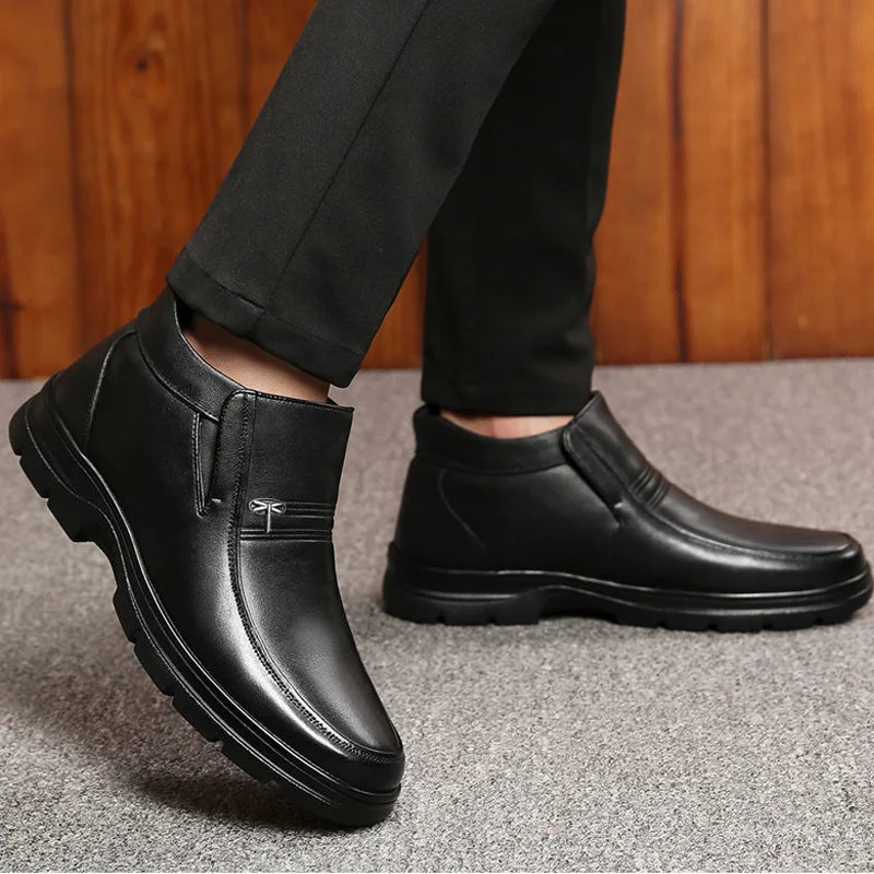 Snow Boots Men Boots Genuine Leather Dad Shoes Leather Shoes Mens Dress Boots Winter Shoes Men Zapatillas Hombre 251010