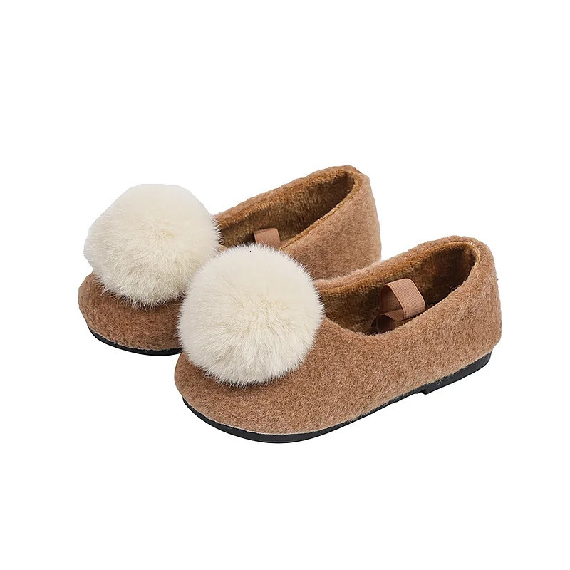 Winter Kids Causal Moccasin Girls Plush Shoes Soft Hairball Childrens Fashion Princess Flat Cotton Shoes Warm Furry Hairy 251014