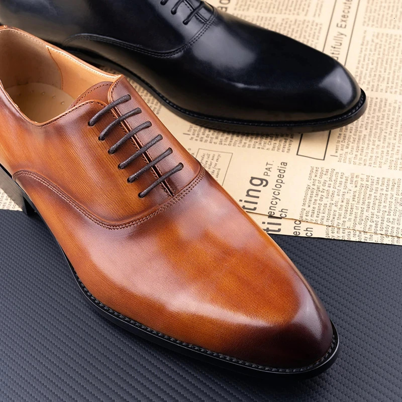 Elegant Men Leather Dress Shoe Sapato Social Masculino Party Office Suit Matches Comfortable Handcrafted Business Mans Footwear 251017