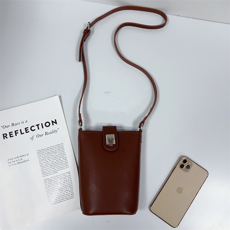 Luxury Brand Designer Bag Fashion Trend Crossbody Bucket Bag New Versatile Single Shoulder Women's Small Bag Korean Version Lightweight Soft Leat
