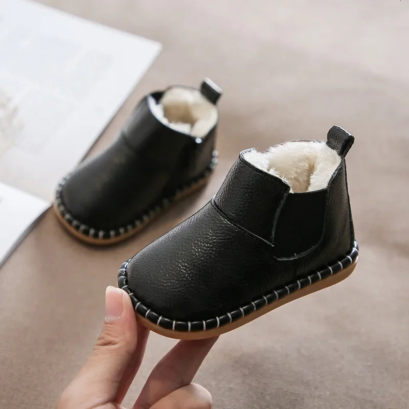1421 Baby Girls Boys Genuine Leather Waterproof Boots Winter Infant Toddler Warm Plush Snow Boots Soft Bottom 251017