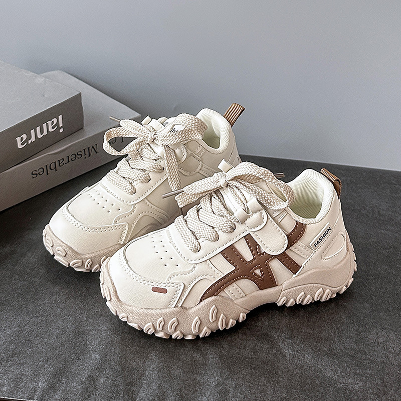 New children's leather sports shoes popular on campus, student running shoes for boys and girls, fashionable and casual designer shoes