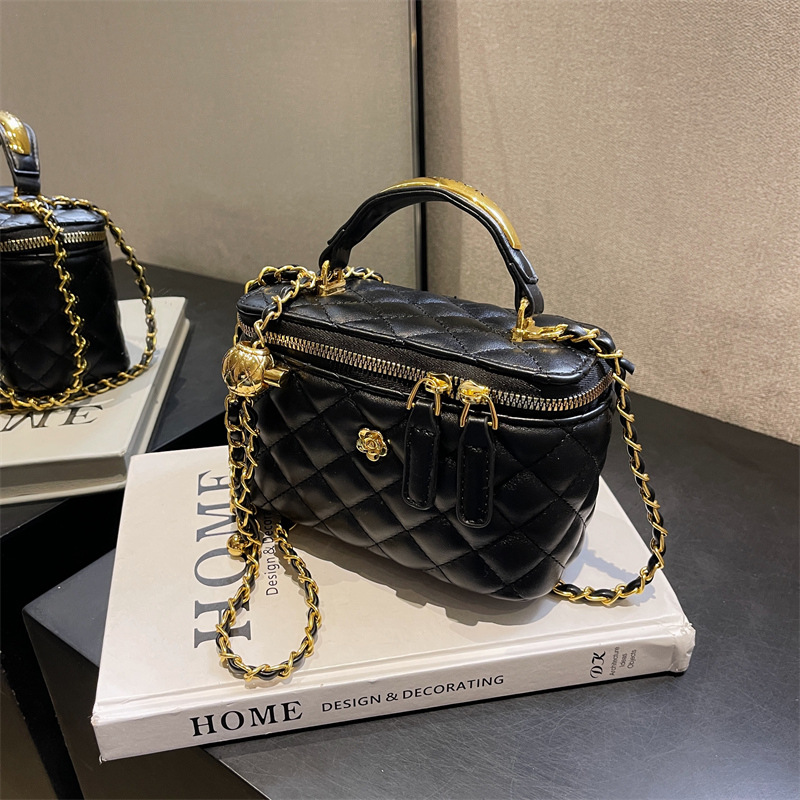 Free shipping designer Fashion Bags New high quality fashionable versatile single shoulder crossbody bag women Stylish Spiffy Flexible