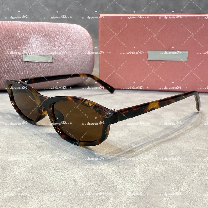 new fashion sunglasses designers luxury sunglasses for women Small-frame glasses mens tortoiseshell thin glasses legs UV400 quality outdoor vacation glasses