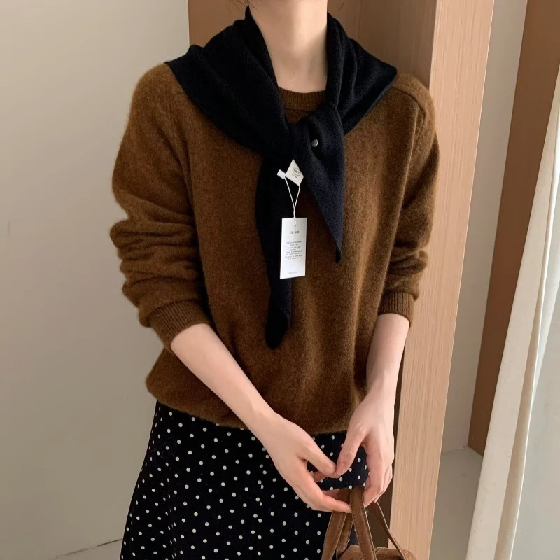 Korean Versatile Knitted Triangular Scarf Women Autumn Winter Wool Blend Solid Simple Small Shawl Female Stylish Woolen Wrap 251016