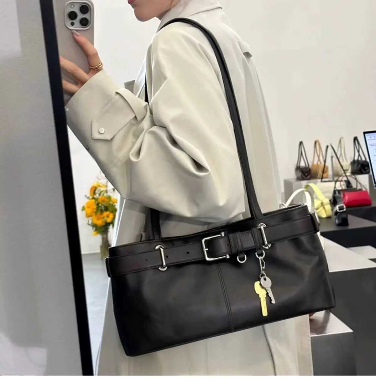 JIAERDI High Street White Shoulder Bags Women Hot Girls Leather Y2k Handbag Ladies Retro Moto Biker Underarm Bag Bolsos De Mujer Z251018