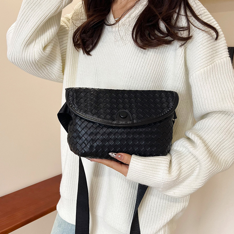 Luxury Brand Designer Bag Korean Style Fashion Single Shoulder Bag For Women 2025 New Spring Summer Simple Casual Bag Textured Personality Crossbody B