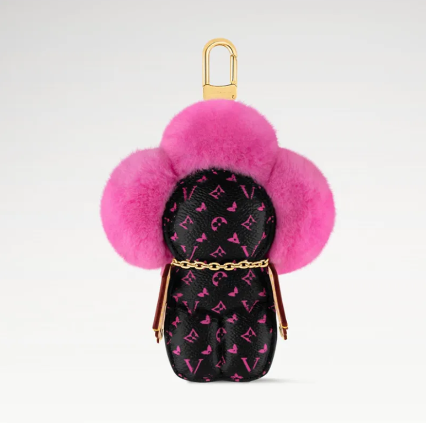 designer Luxury Keychains Pink Blue Furry Sunflower Keychain Bag Charms Pendant Accessories Sun flower Doll Car KeyRings Holiday Gifts