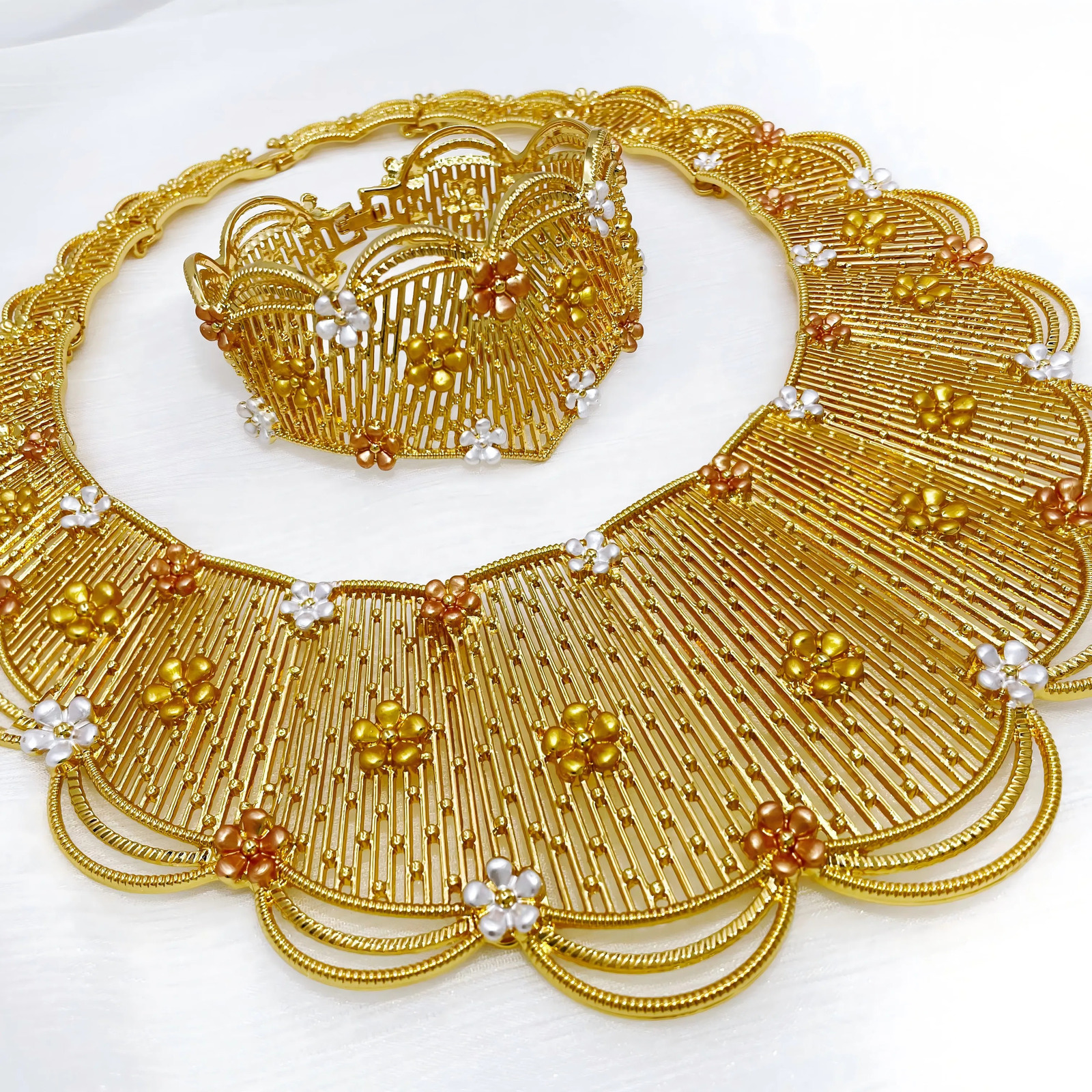 Jewelry Set For Women Tricolor Plating Necklace Earrings Bangle And Ring Full Set Jewelry Wedding Party Gift 251016