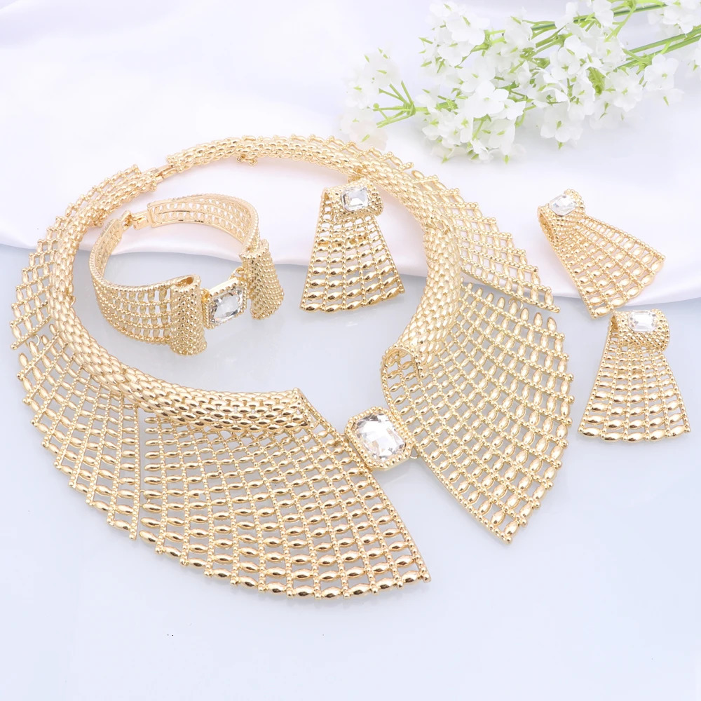 Latest Gold Plated Necklace Accessories Elegant Woman Party Jewelry Set Africa 251016