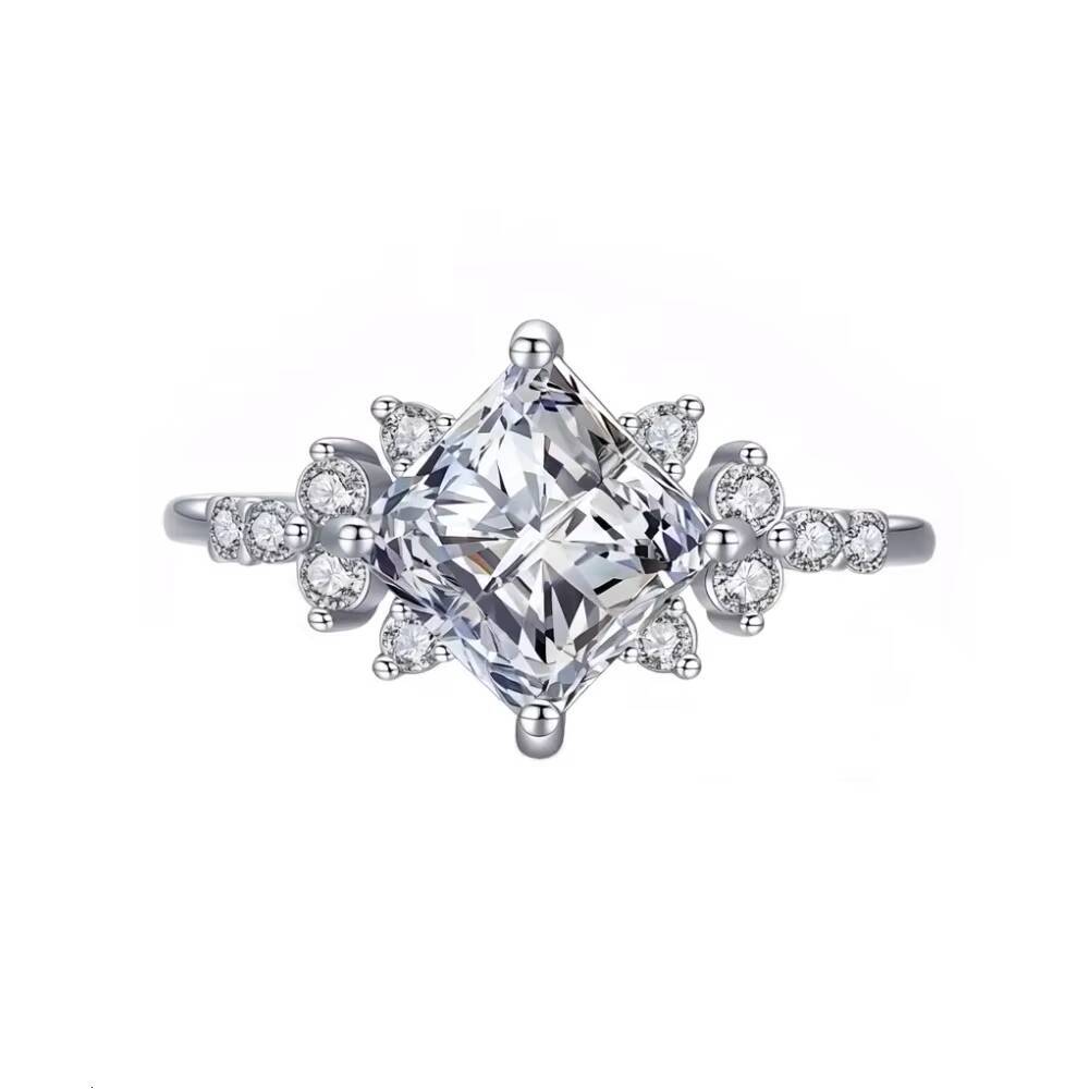 Fashion Popular Classic Trendy Band Rings 925 Sterling Silver Rings Wholesale Moissanite Wedding Ring for Women