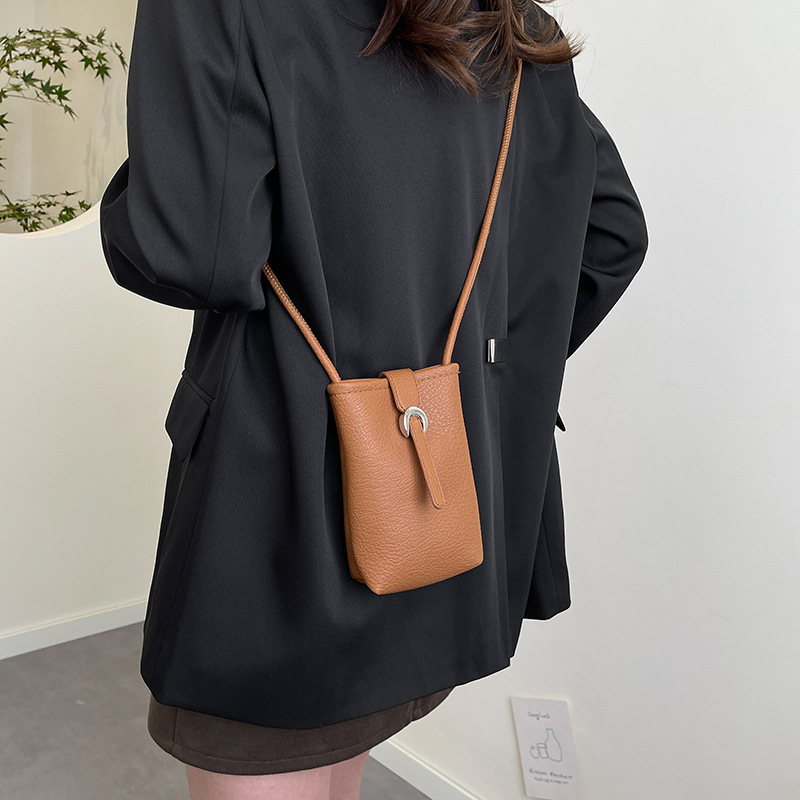 Luxury Brand Designer Bag Lychee Grain Soft Leather Single Shoulder Crossbody Vertical Phone Bag Korean Style Literary Simple Solid Color Fresh Casual