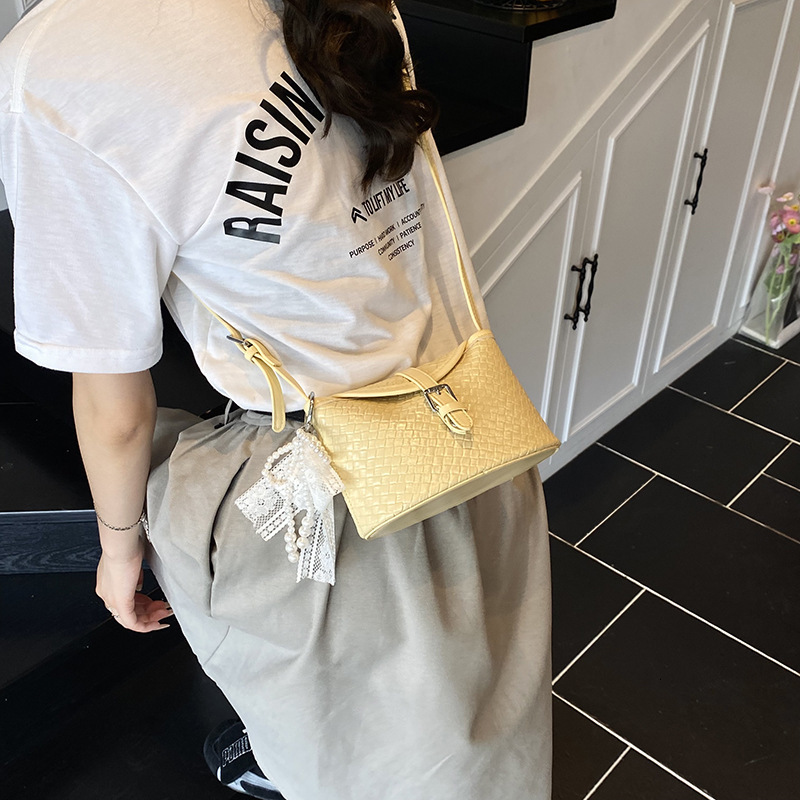 Luxury Brand Designer Bag Woven Pattern Small Bag For Women 2025 New Underarm Handbag Light Luxury Niche High-End Feel Shoulder Bag Bucket Bag