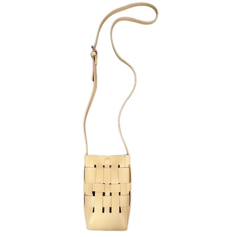 Luxury Brand Designer Bag Woven New Single Shoulder Bucket Bag Fashionable Shopping Crossbody Phone Bag Hollow Design Stylish Mini Personality Bag