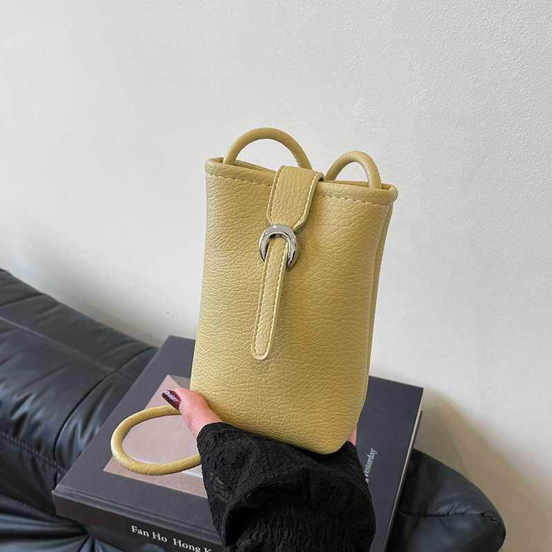 Luxury Brand Designer Bag Lychee Grain Soft Leather Single Shoulder Crossbody Vertical Phone Bag Korean Style Literary Simple Solid Color Fresh Casual