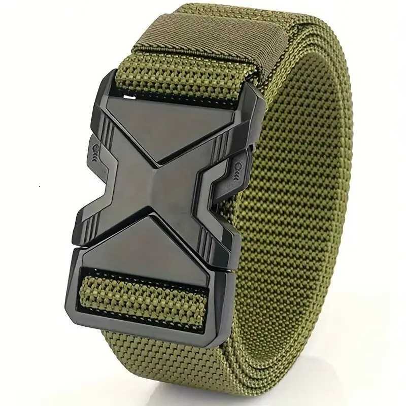 New Quick Release Plastic Buckle Sports Belt Breathable Men Belts Outdoor symmetrical buckle Pants Belt W251018