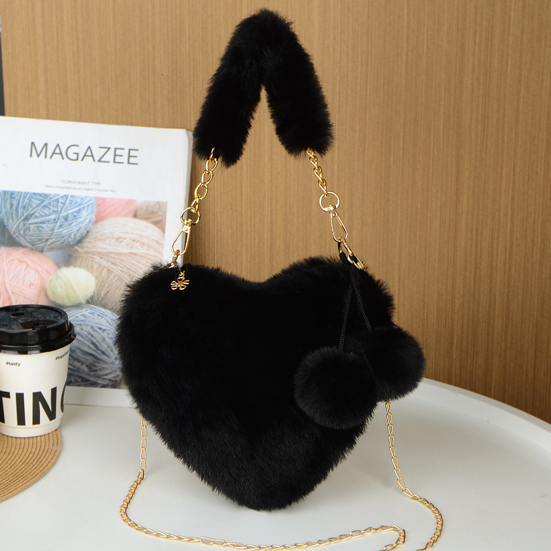 New rabbit fur plush designer cute and fashionable women's hand-held heart-shaped bag, single shoulder slanted body large capacity bag