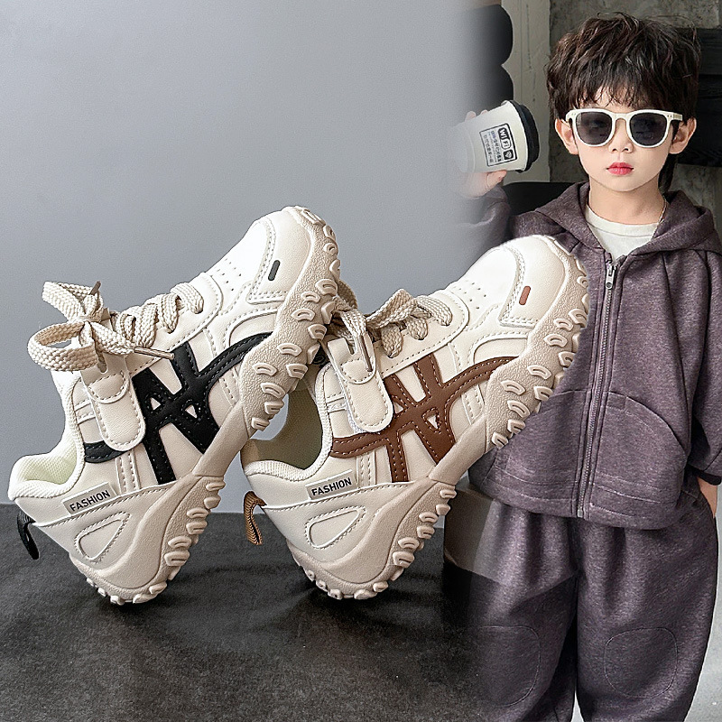 New children's leather sports shoes popular on campus, student running shoes for boys and girls, fashionable and casual designer shoes