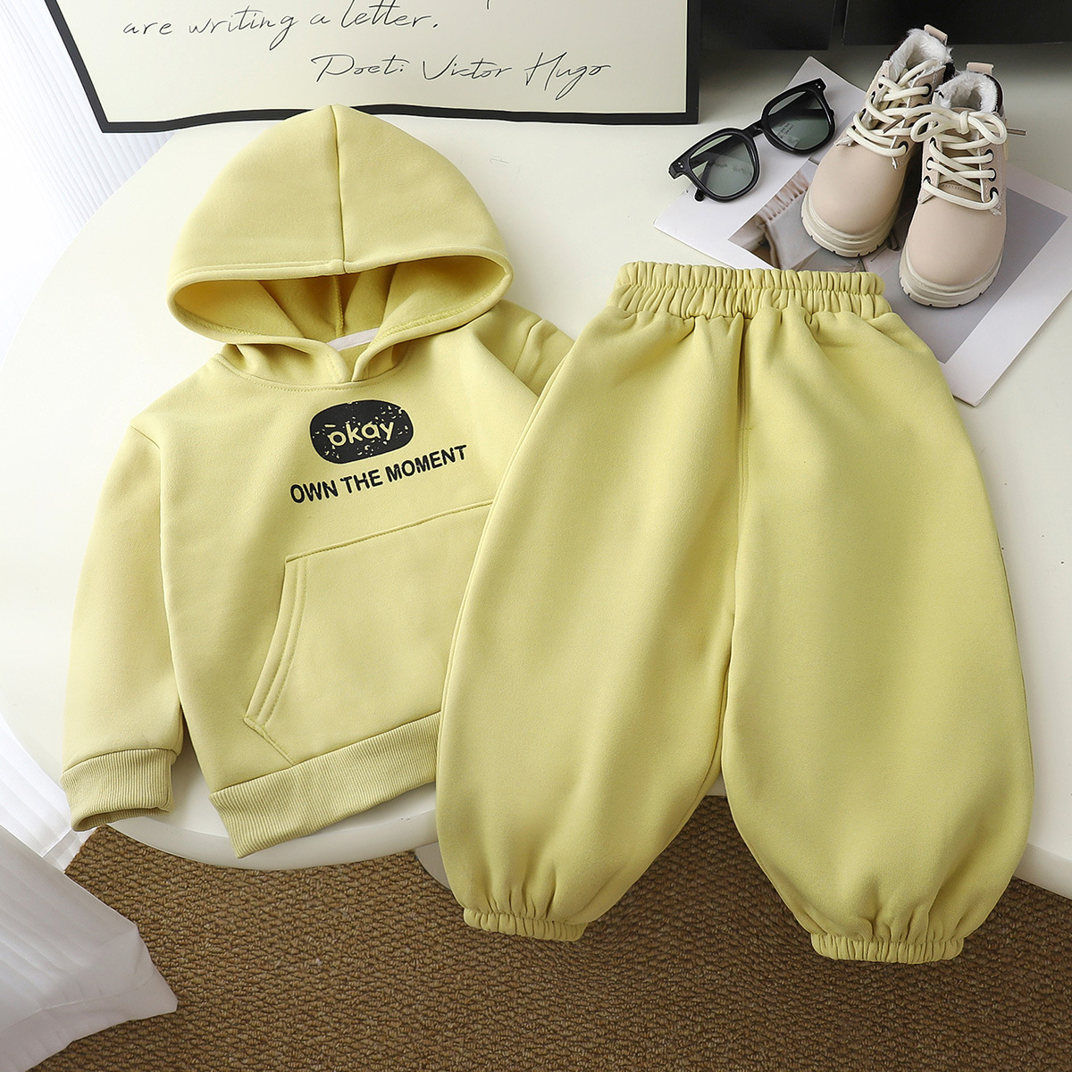 Warm 2025 New Kids Fleece-Lined Tracksuit Set, Boys Girls Winter Hooded Sweatshirt & Joggers, Thickened Warm Sportswear