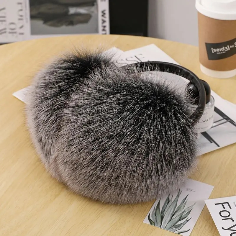 Arrival Women 100 Real Fox Fur Ear Cover Plush Genuine Fox Fur Earmuff Winter Lady Big Pompoms Fox Fur Fluffy Earmuffs Warm251018