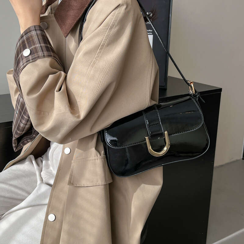 Designer Bag Luxury Bag Underarm For Women 2025 New Shoulder Bag Trendy Red Shoulder High-End Melad Commuter Crossbody Small Square