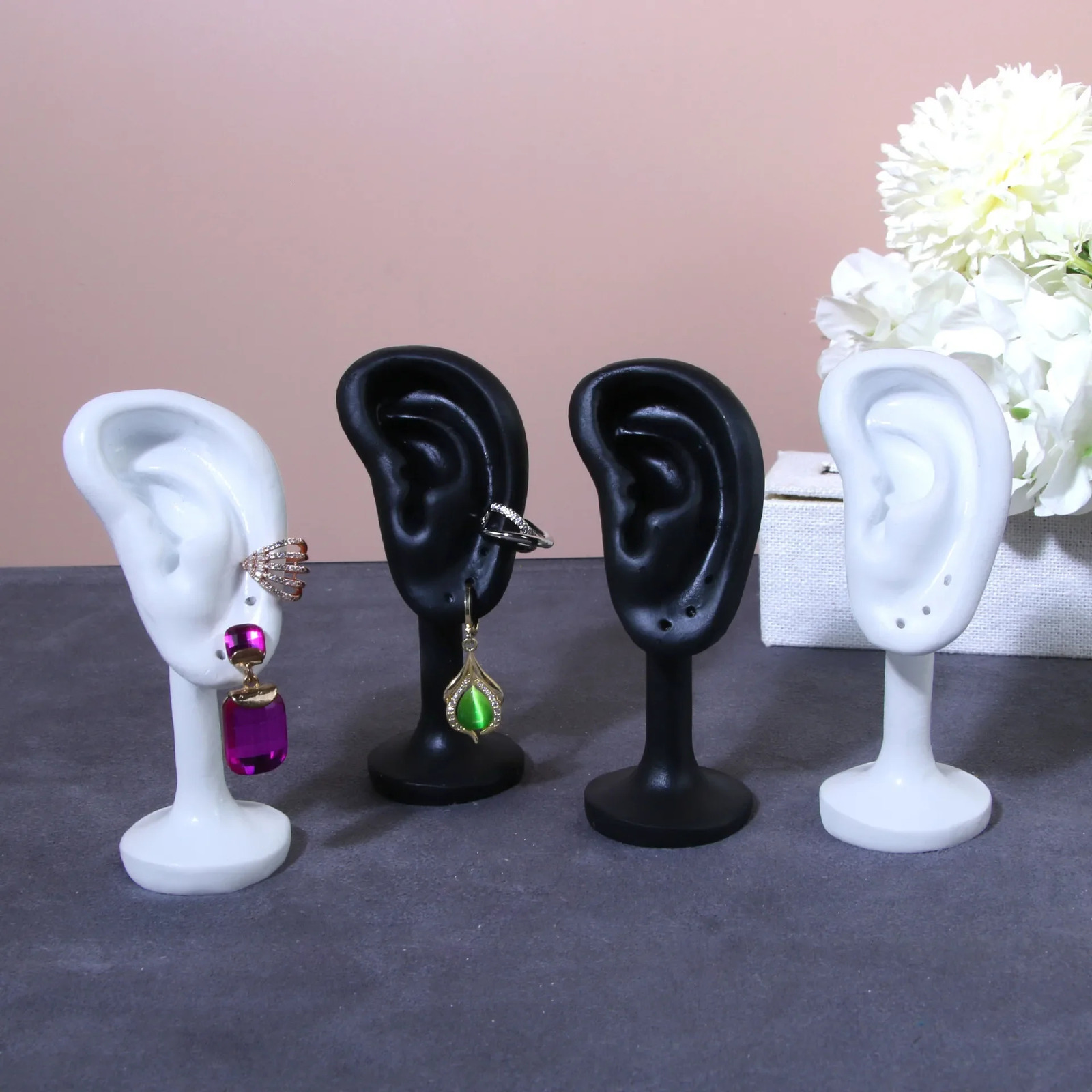Resin Portable Earring Display Stand Jewelry Rack Ear Shaped Ear Studs Organizer Holder Rack for Earrings Display Tool 251016