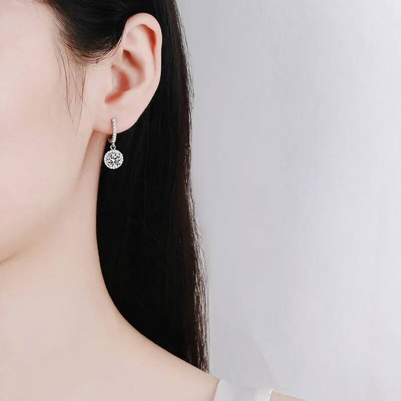Designer earrings for woman 1 Ct Moissanite 925 Sterling Silver Round Earrings for Women Luxury Evening Style free shipping