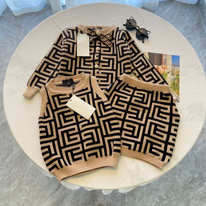 Little Girl's Petite Fashion Retro European and American Style Knitted Long-Sleeved Dress Set for Baby Girls: Round Neck Cardigan + Bodysuit + Skirt