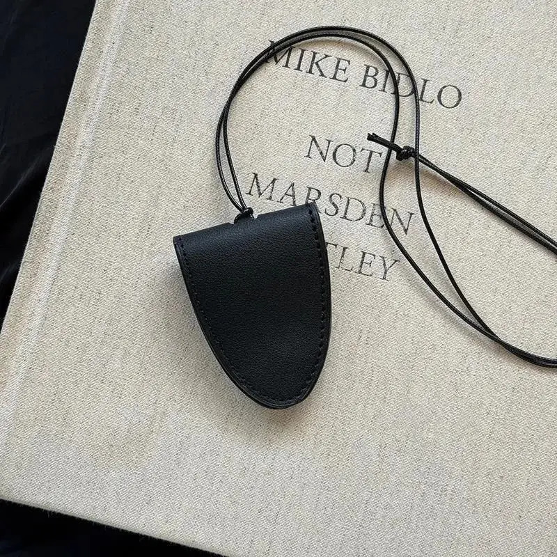 Portable Fashion Leather Eyeglasses Storage Bag Pendant Storage Hanging Rope Sunglasses Clip Glasses Clip Hanging Neck Pouch 251016