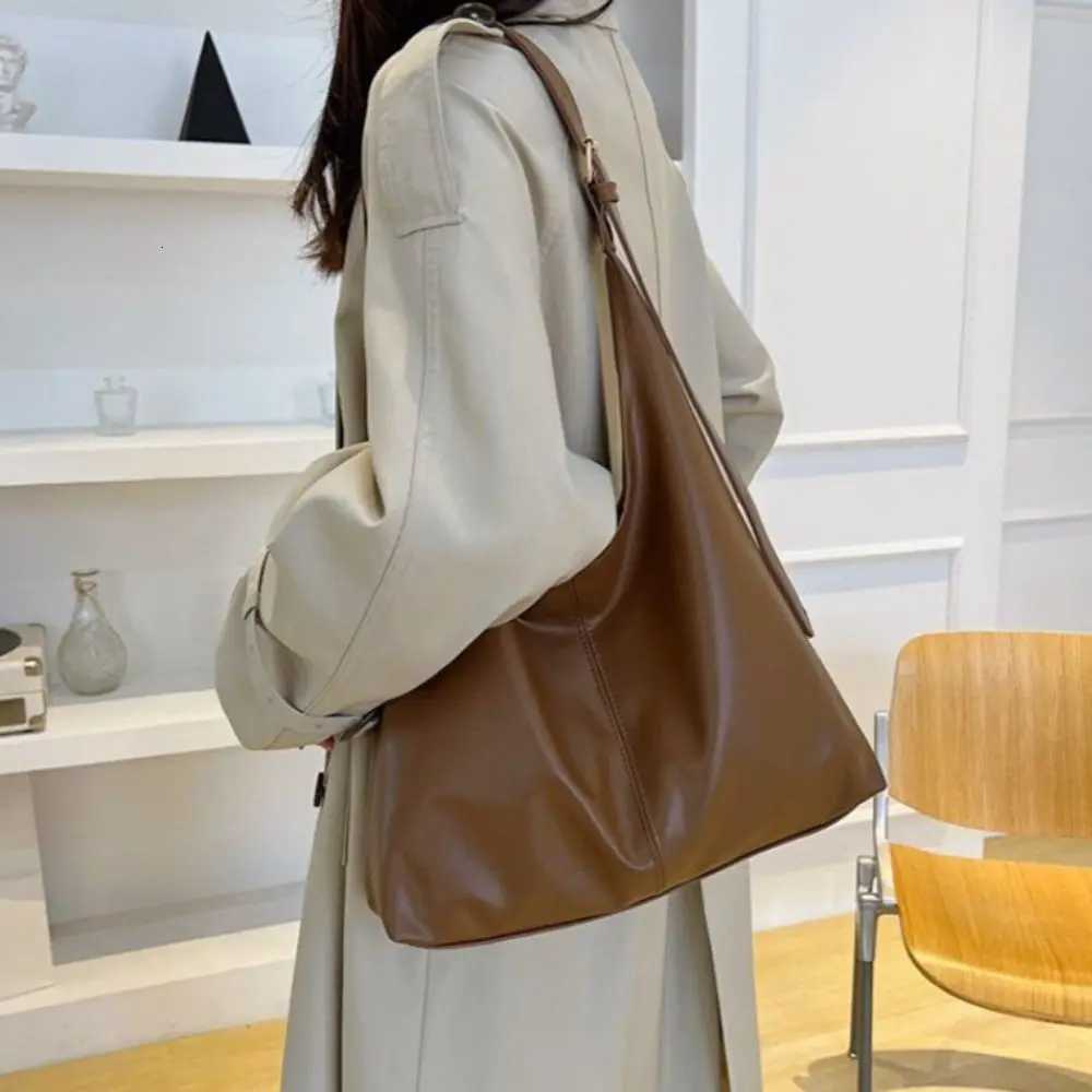 Ins Large Capacity Vintage Tote Bag Solid Color Korean Style Womens Shoulder Bag Handbag PU Commute Shopping Bag OutdoorT251020