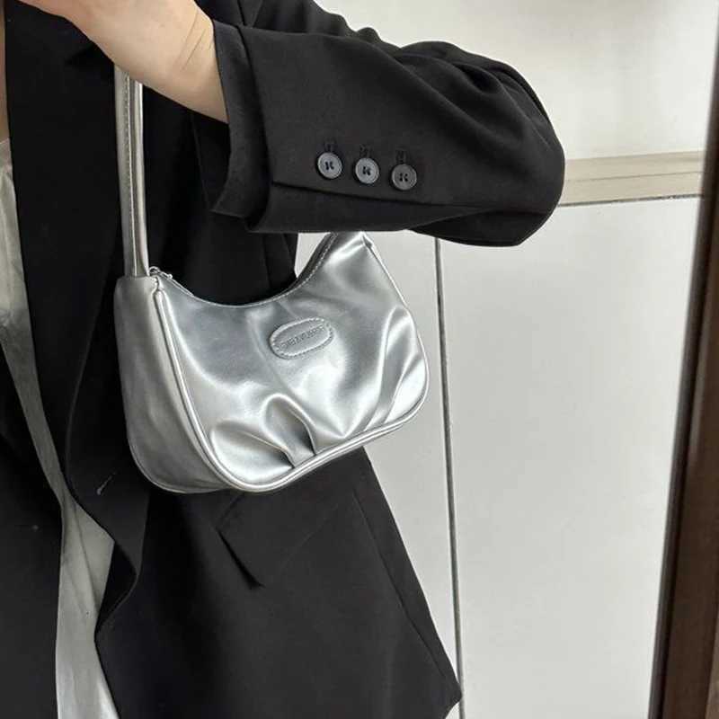 Safe Zipper Bag Casual and Fashionable Handbag Adjustable Shoulder Strap Single Shoulder Carry Suitable for Daily Commuting and TravelT251020