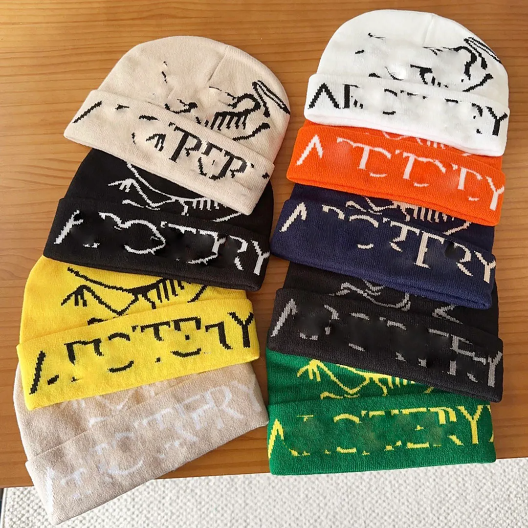 designer beanie luxury beanie hat high quality Unisex versatile beanie knitted hat warm letter pure colour design hat outdoor mountaineering and skiing hat