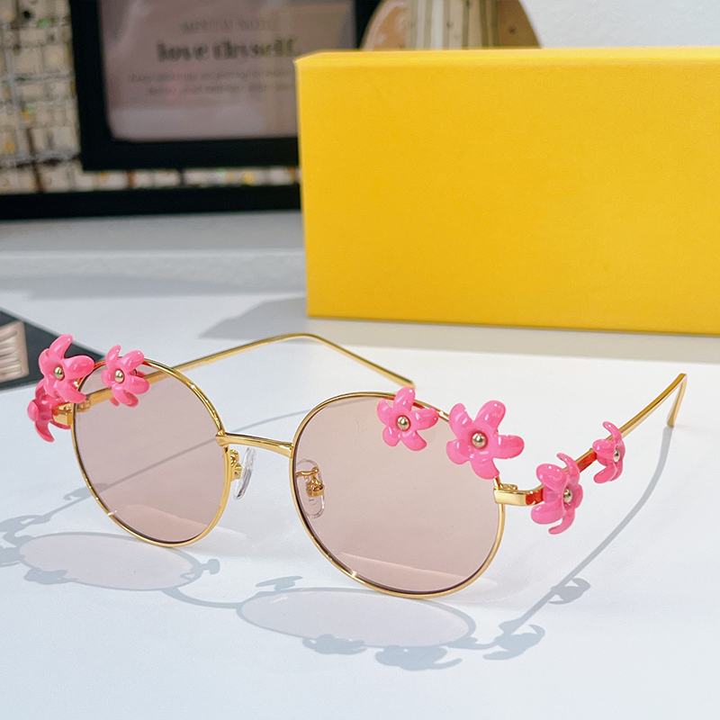 Designer Sunglasses Womens Fashion Flower Round Eyewear 40173 Luxury Sunglasses Outdoor Goggles UV400 Protection Glasses With Box