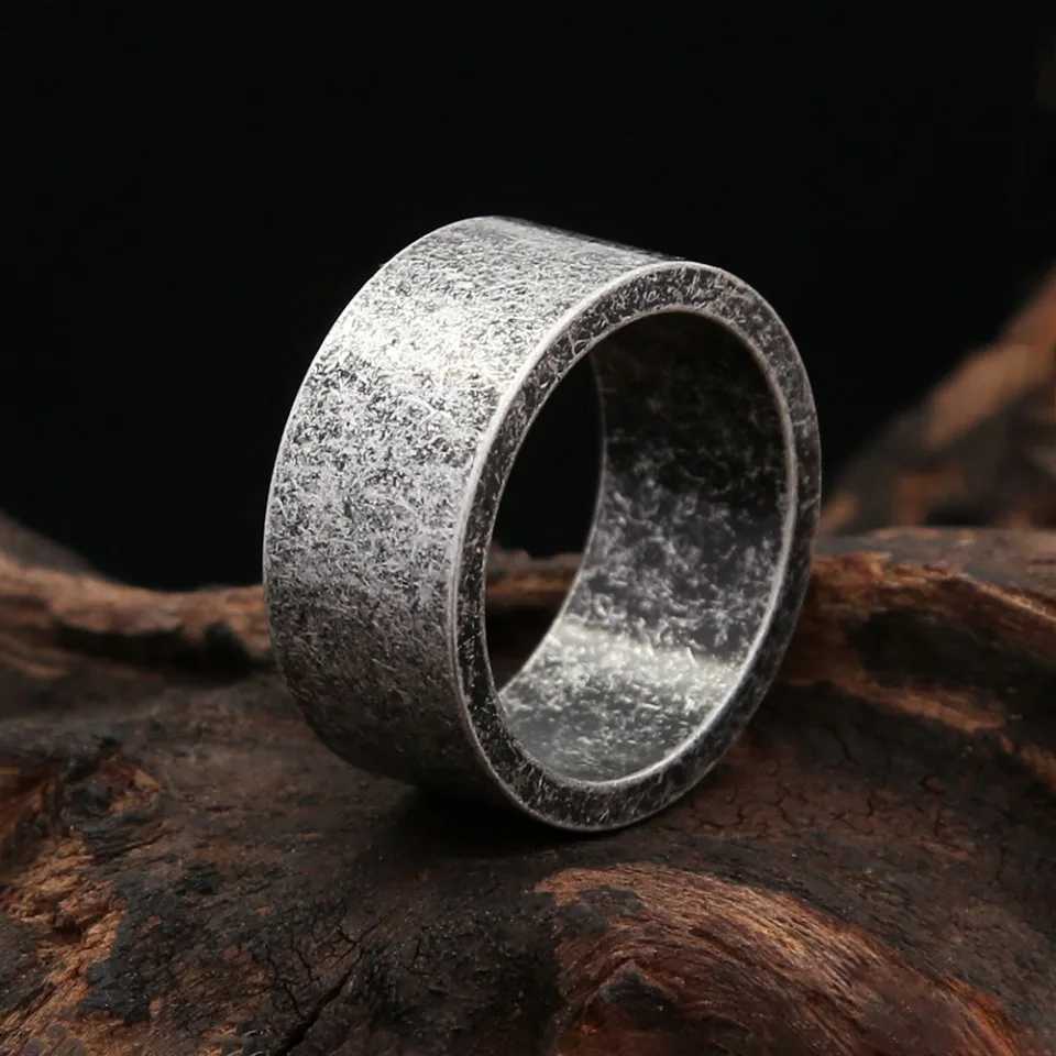 New Antique Silver Color Simple Rings For Men Women 316L Stainless Steel Punk Hip Hop Fashion Couple Ring Charm Party Jewelry J251020