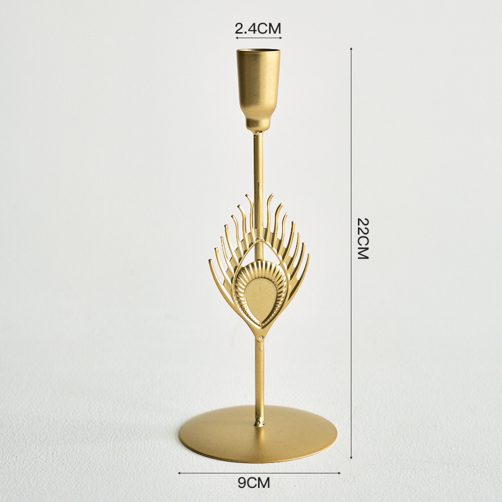 Nordic-inspired home decor: Retro candlelit dinnerware, luxurious metal crafts, romantic tableware, and candlestick ornaments H260310