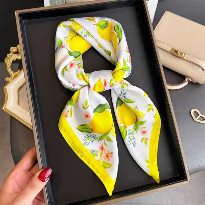 Luxury Womens Summer 70x70cm Square Silk Scarf Lemon Printed with Flowers Scarves Hair Band Yellow Shawl Bandana Hijab Wrap11 D2510201