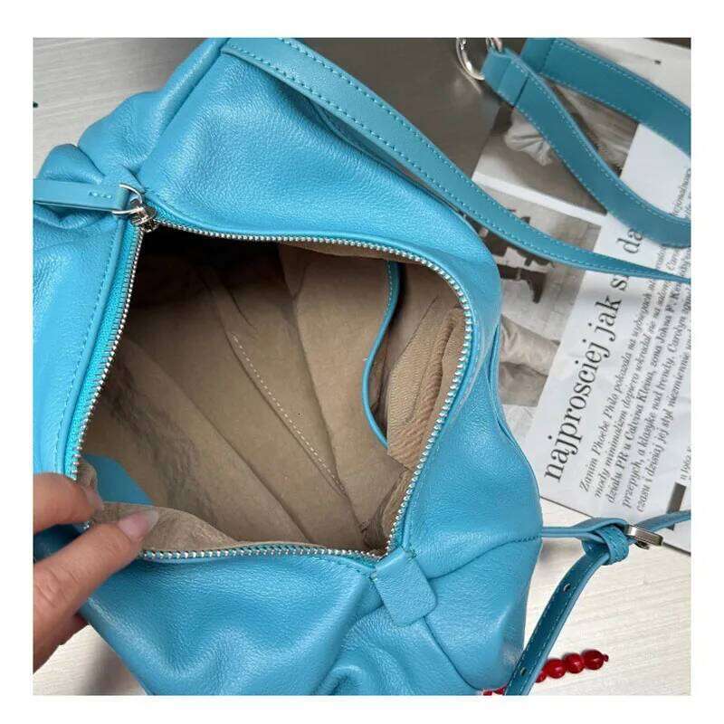 Genuine Shoulder Summer New Niche Design Top Leather Large Capacity Crossbody Fashion Ladies Hand Tote Bag Suotong251020 Suotong1020