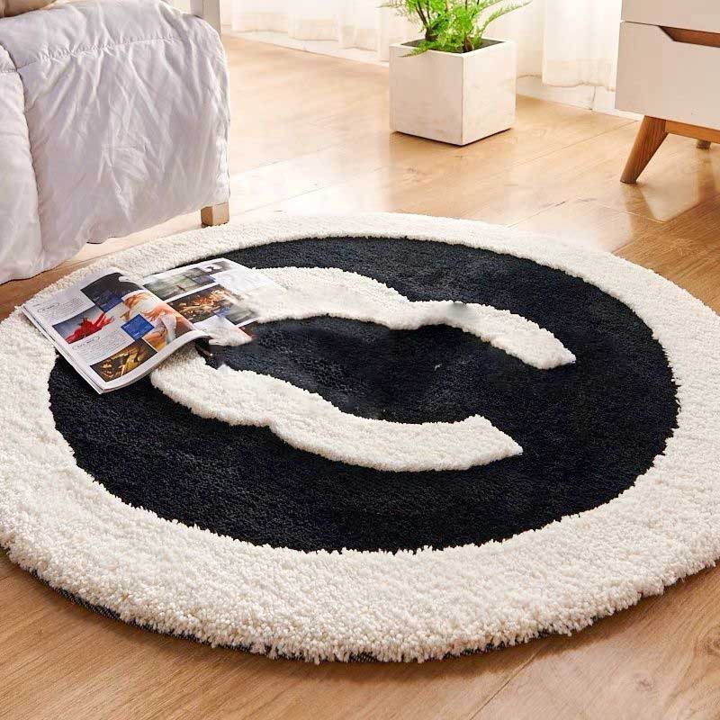 2026 New Designer Bedroom Rugs Flocking Carpet Furry Cc Cha High-End Round Lounge Mats Ladies Room Chair Carpets Luxury Black Top Quality Ru