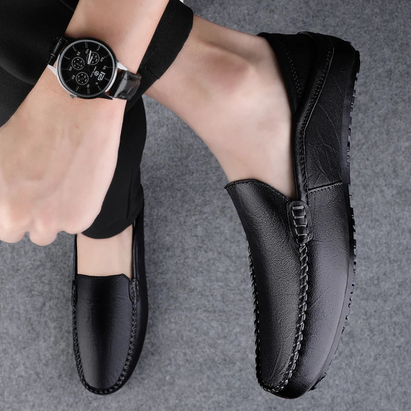 Spring Genuine Leather Mens Loafers Handmade Moccasins Casual Shoes Soft Sole Mens Business Flat Brown Minimalist Leather Shoes 251013