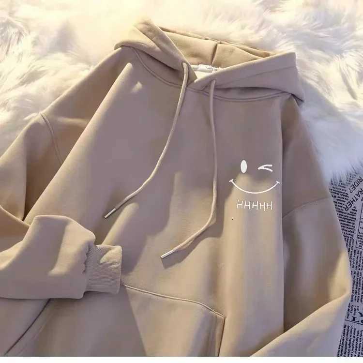 An interesting mens hoodie a casual and fashionable mens sweatshirt a comfortable and loose sweatshirt from Harajuku USA W251020