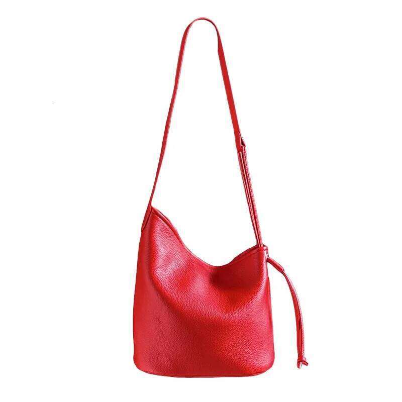 Genuine Leather Bucket Underarm New Niche Design Top Layer Cowhide Simple Vintage Women One-Shoulder Crossbody Bag Suotong251020 Suotong1020