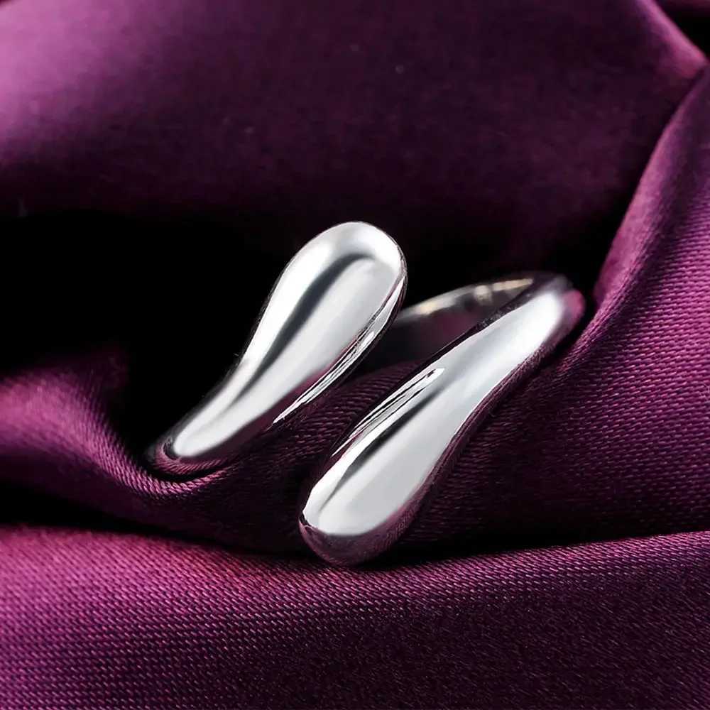 Hot High quality Popular brands 925 Sterling Silver Water drop Rings For Women Fashion Wedding Party fine Jewelry Christmas gift J251020